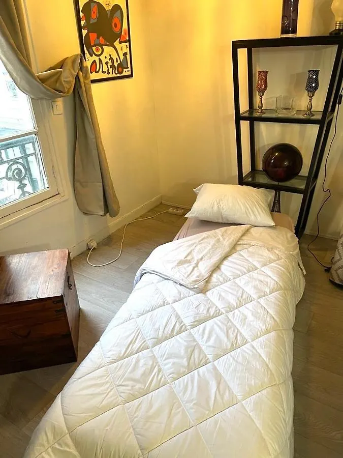 Renovated ! City Of Lights, Light Your Visit Paris Apartment