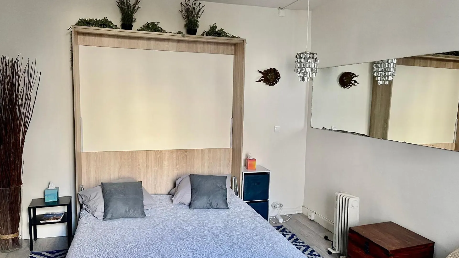 Appartamento Renovated ! City Of Lights, Light Your Visit Parigi